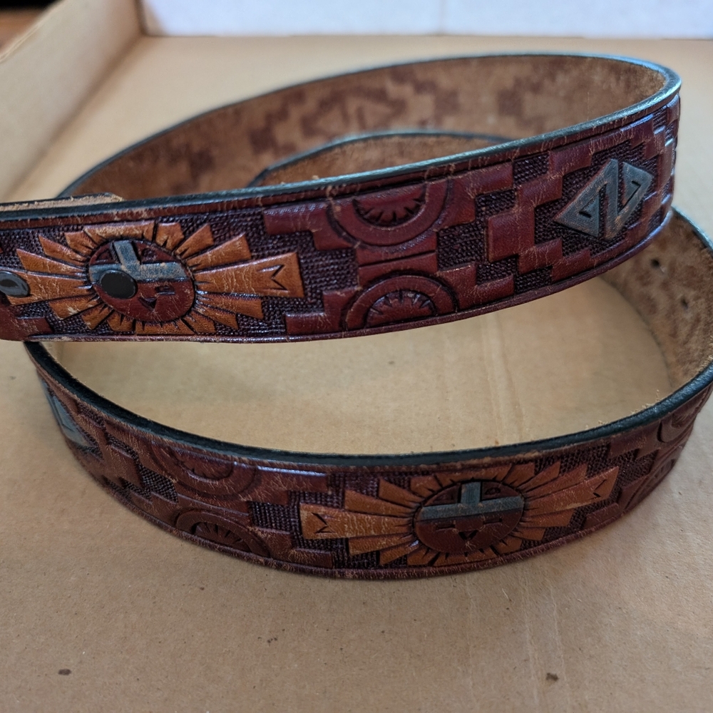 Leather belt with southwest design